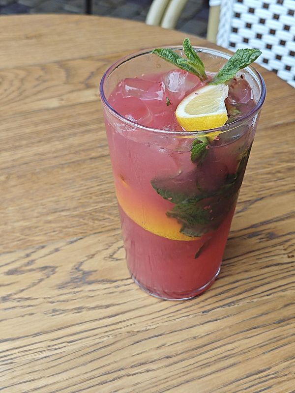 Лимонад малина-бузина