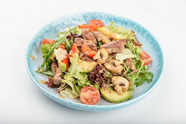 Гриль-салат с телятиной