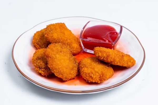 Наггетсы из куриного филе с кетчупом