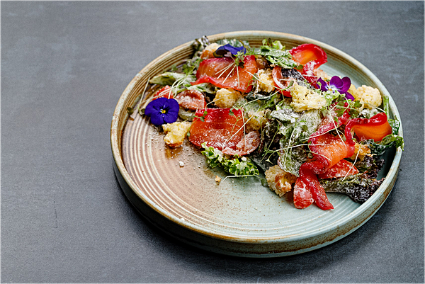 Цезарь с лососем