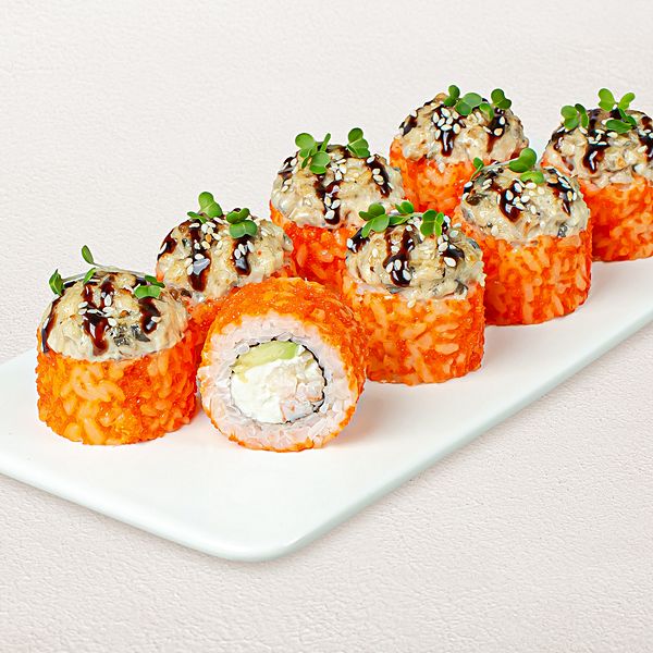 Шеф-ролл с угрём и креветкой