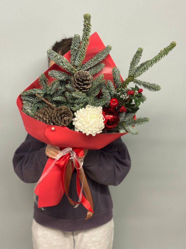 Красный букет с Нобилисом