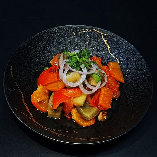 Салат с печёными овощами