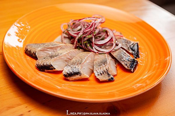 Сельдь с луком