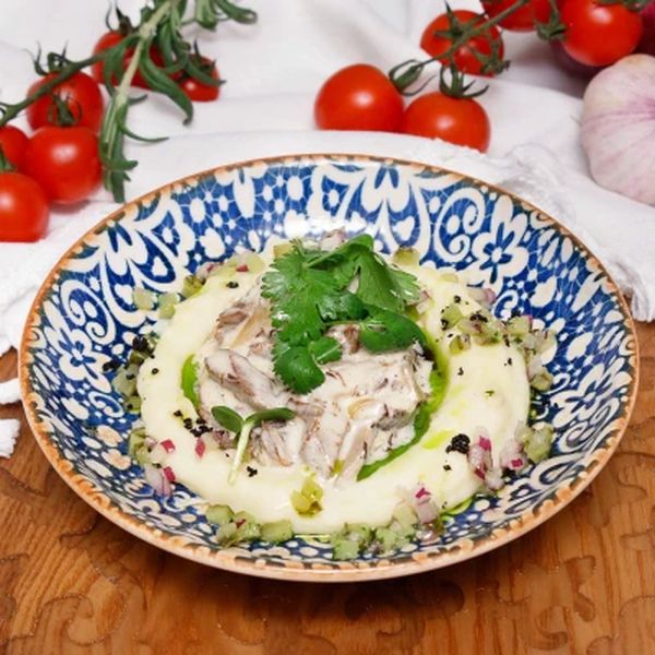 Бефстроганов из конины с картофельным пюре