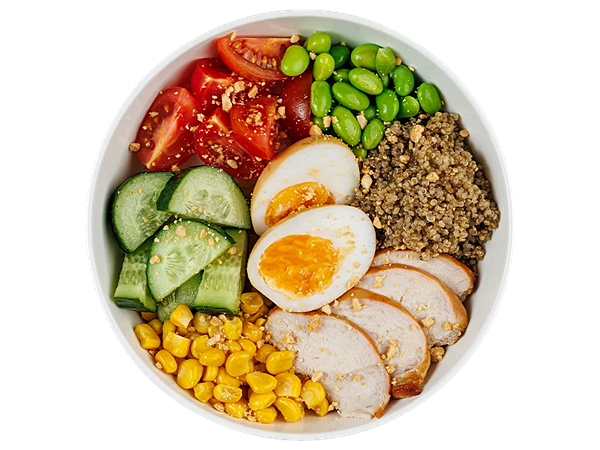 Боул с киноа и курицей