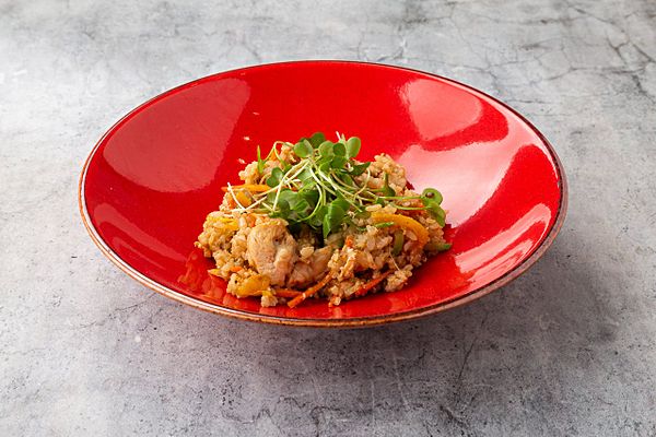 Рис с курицей и соусом терияки