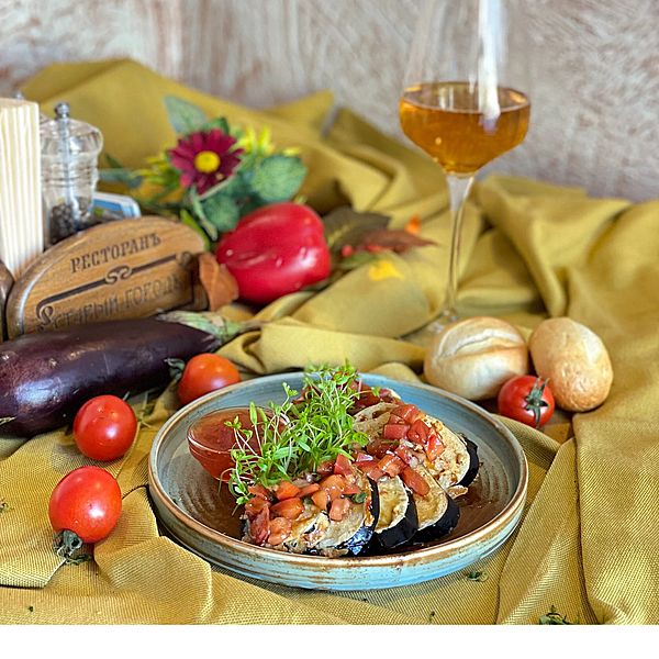 Баклажаны в хрустящей корочке с соусом Сладкий Чили