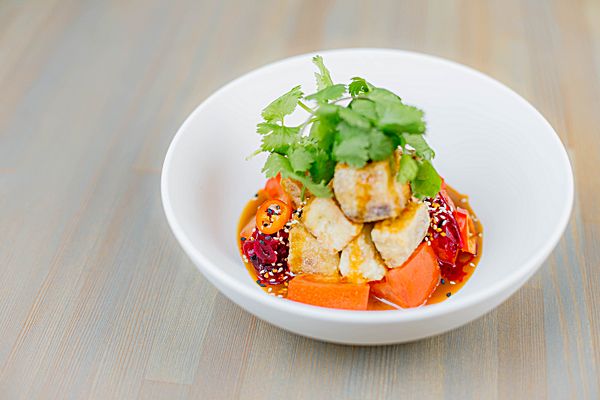 Салат с хрустящими баклажанами