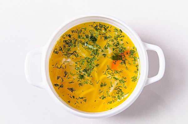 Суп лапша с курицей