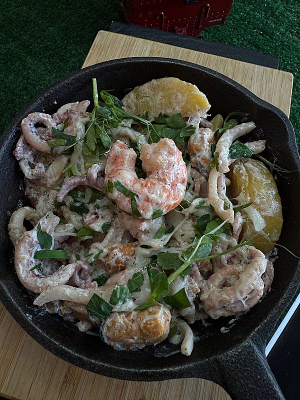 Сковородка с морепродуктами