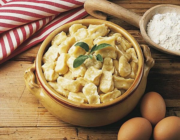 Галушки с творогом и сметаной