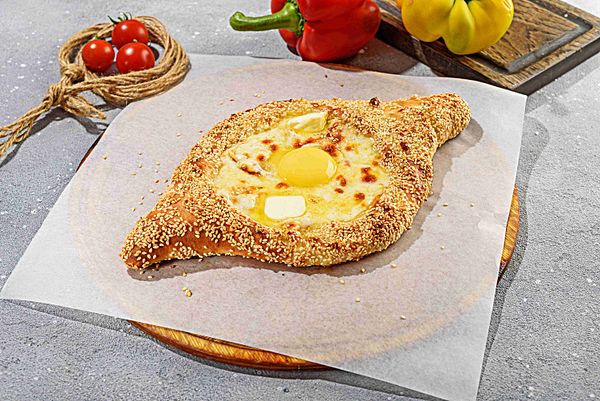 Симитный хачапури по-аджарски