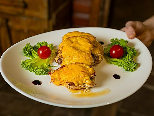 Филе куриное с грибами и сыром