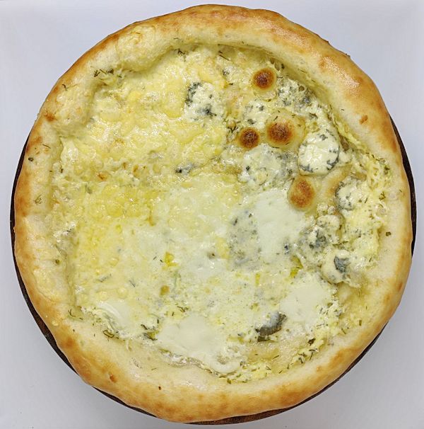 Пицца «Сырное трио»