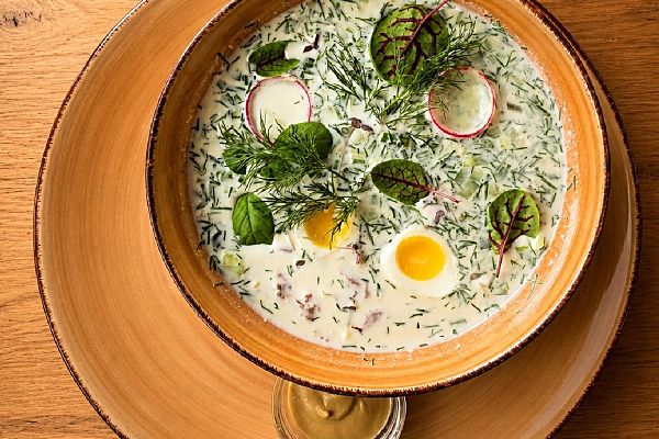Окрошка мясная на кефире