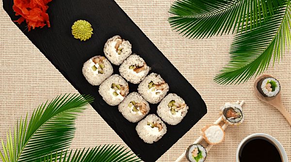 Унаги Чиз Маки