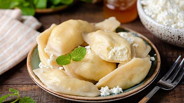 Вареники с творогом сладким