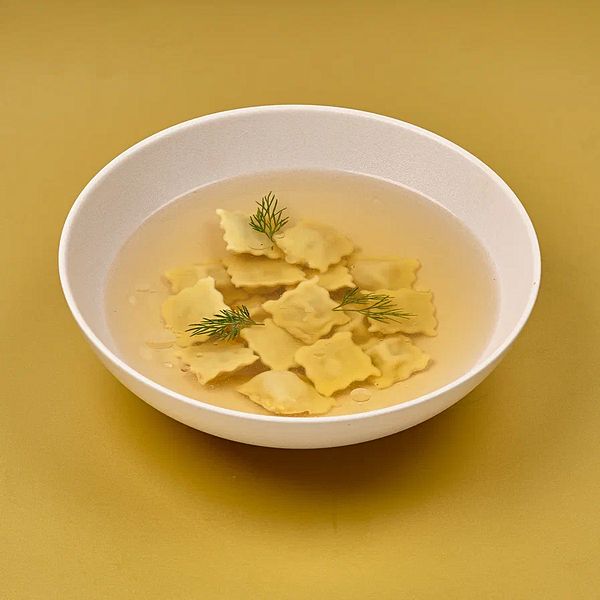 Бульон с равиоли