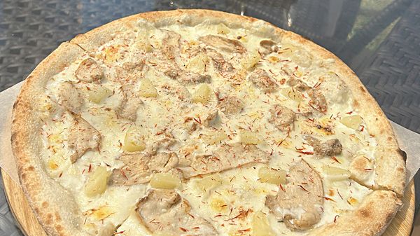 Цыпленок под ананасом