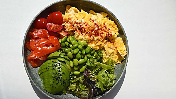 Завтрак с лососем