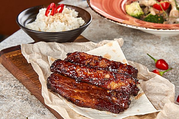 Ребра свинные с рисом