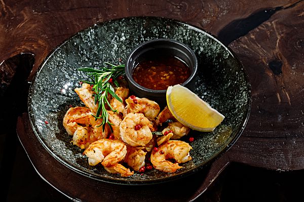 Жареные тигровые креветки