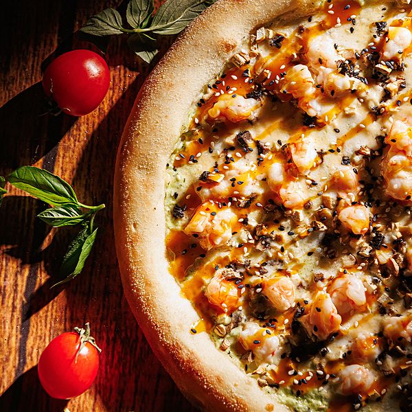 Пицца с креветкой