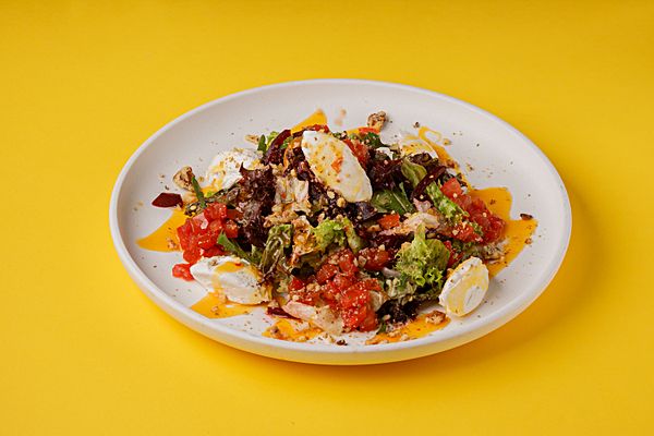 Салат со свеклой и творожным сыром