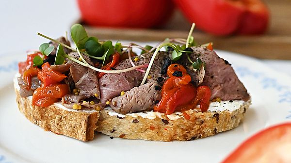 Тост с Ростбифом