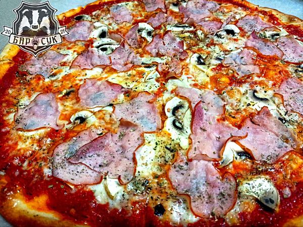 Пицца ветчина и грибы