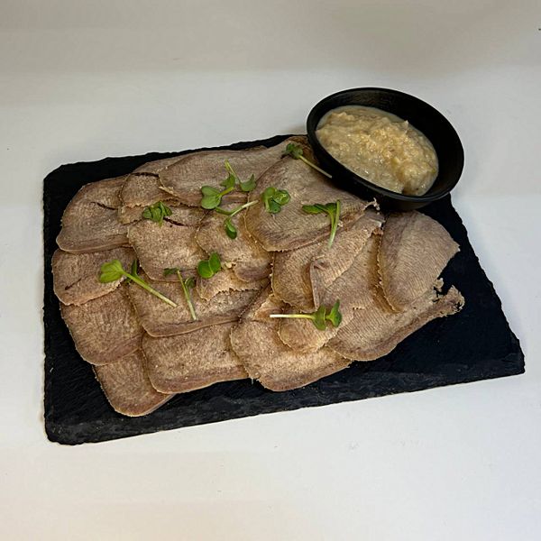 Язык телячий с хреном