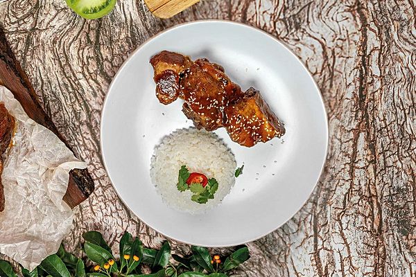 Свиные ребра с рисом