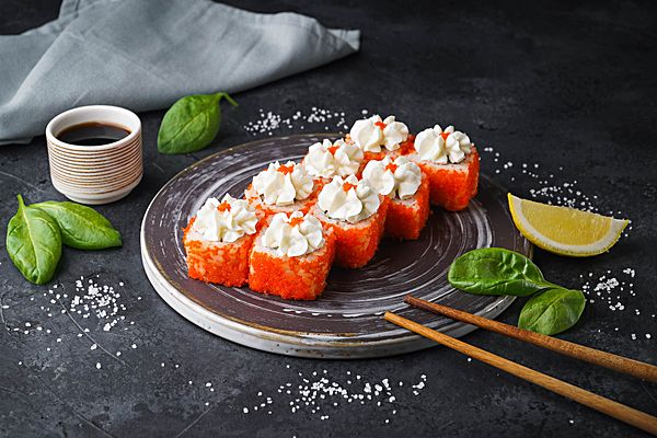 Ролл Сливочная калифорния