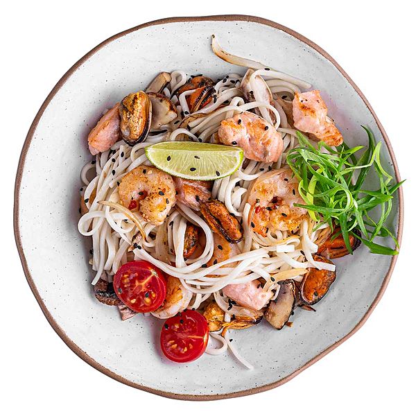 Сливочный удон с морепродуктами 2025