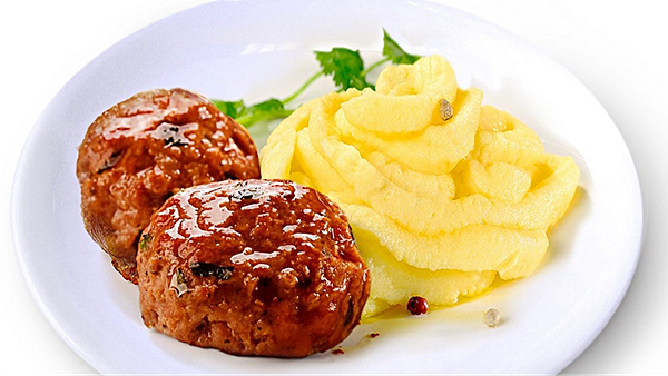 Тефтели с пюре