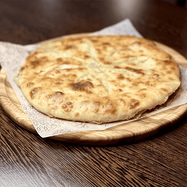 Пирог с осетинским сыром и грибами