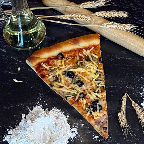 Пицца с курицей