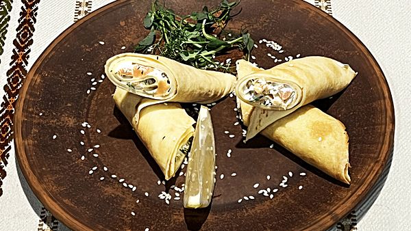 Блины с семгой и сливочным сыром