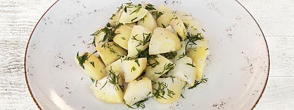 Картофель с зеленью