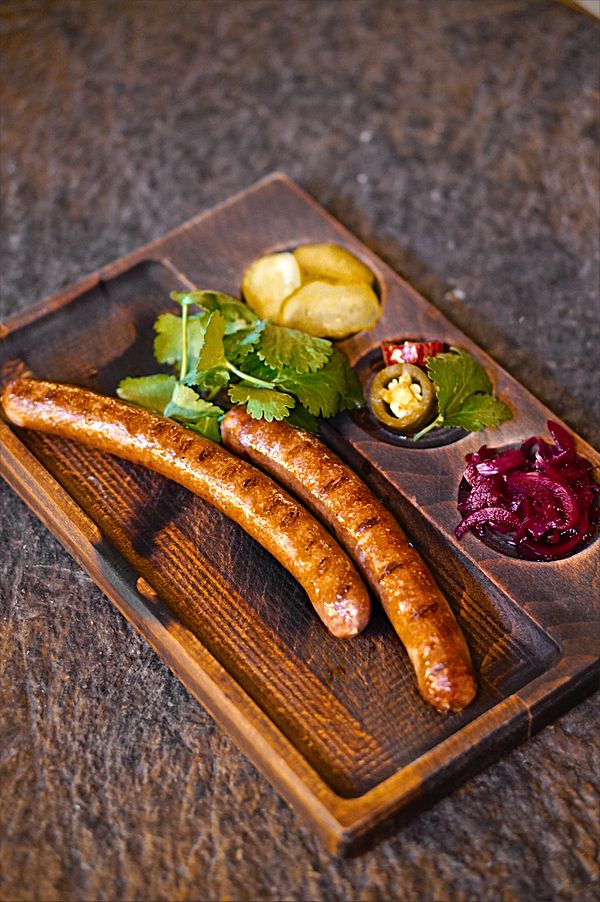 Куриные колбаски с сыром Эмменталь