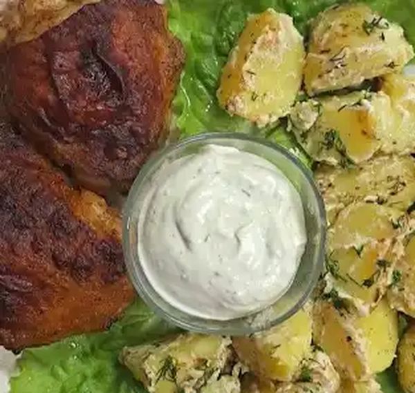 Куриное бедро запеченное