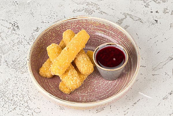 Моцарелла в кукурузной панировке