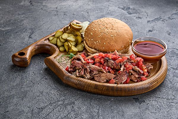 Рваная свинина