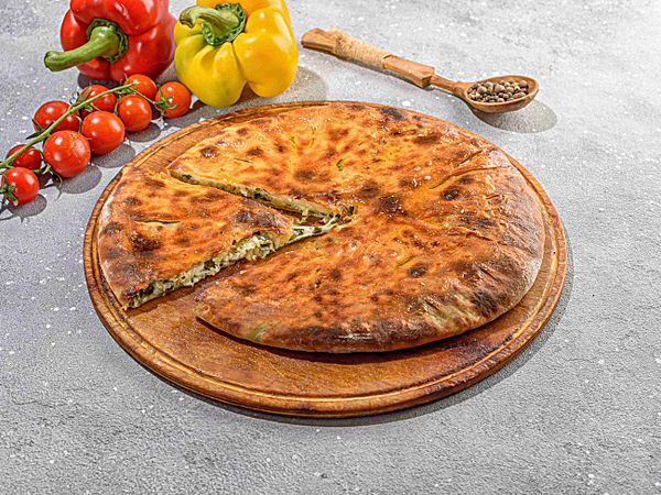 Осетинский пирог с сыром и шпинатом