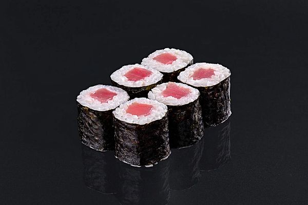 Маки с тунцом
