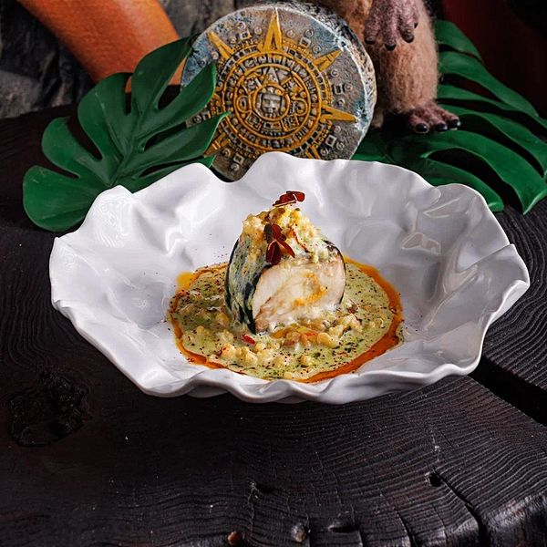 Пиленгас с морковным кремом и соусом бер блан