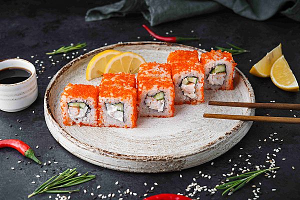 Ролл Калифорния с креветкой