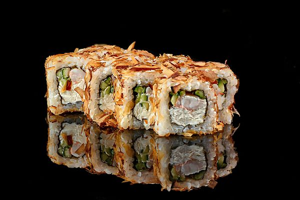 Бонито с креветкой