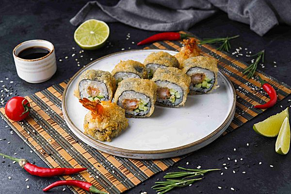 Ролл Тануки